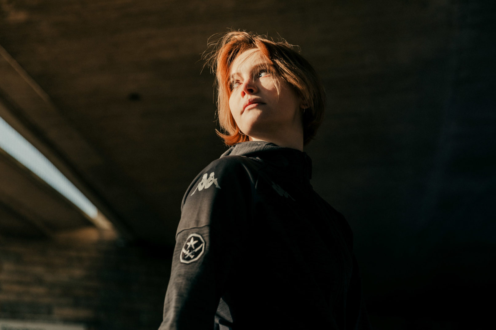 Female Model in ESL Kappa zipper