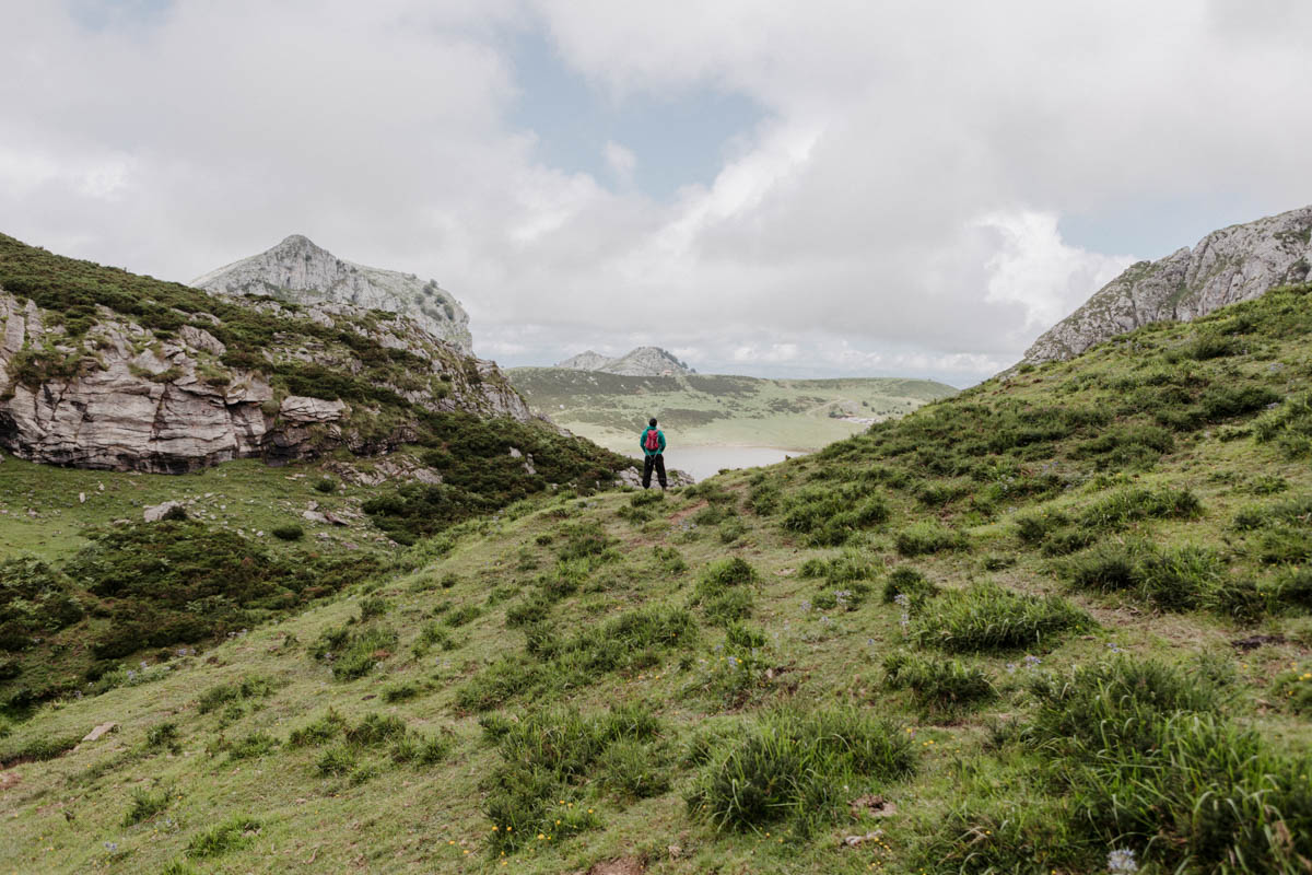Wanderer in den Picos de Europa in Asturien