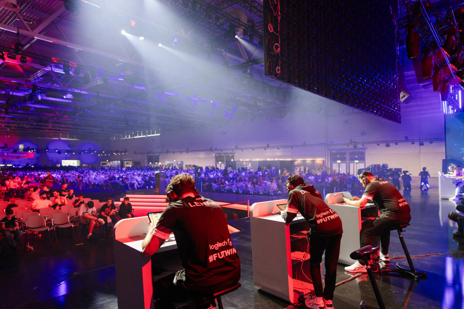 Team FUT Esports at Snapdragon Pro Series in Cologne