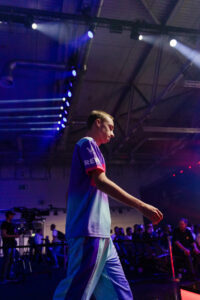 Player entering the Stage